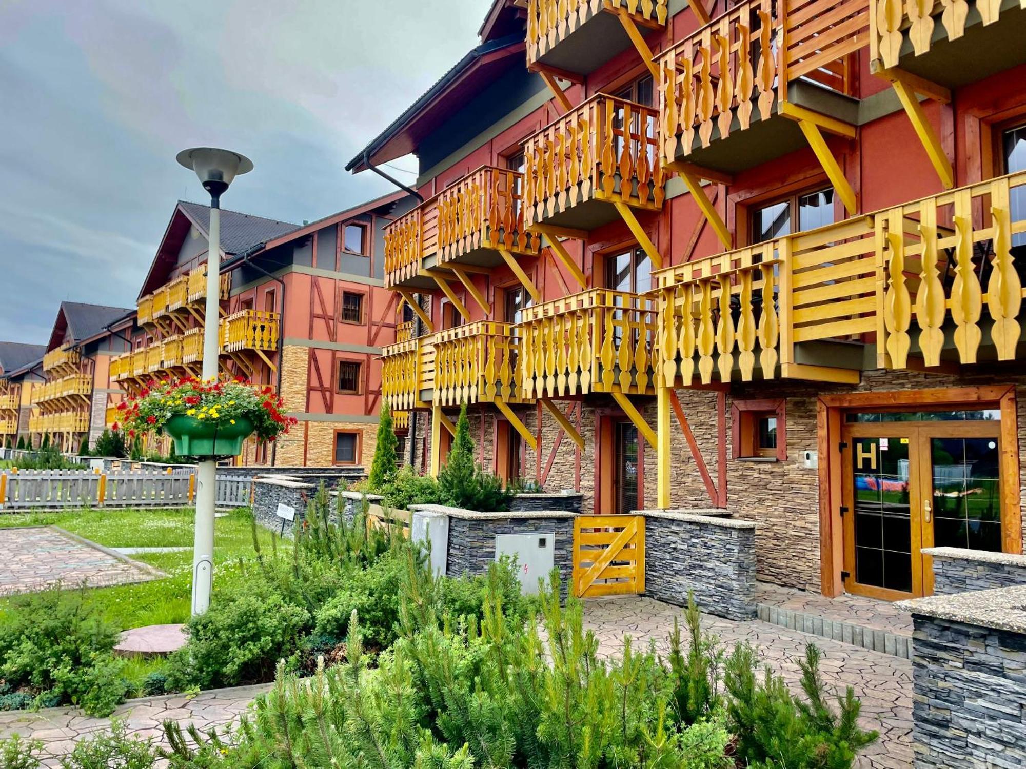 Apartment Jenny- Stunning View Of High Tatras Vel'ka Lomnica Eksteriør billede